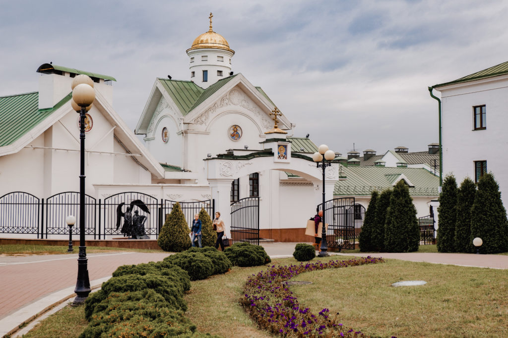 Belarus Travel Photos - Church in Minsk, Belarus